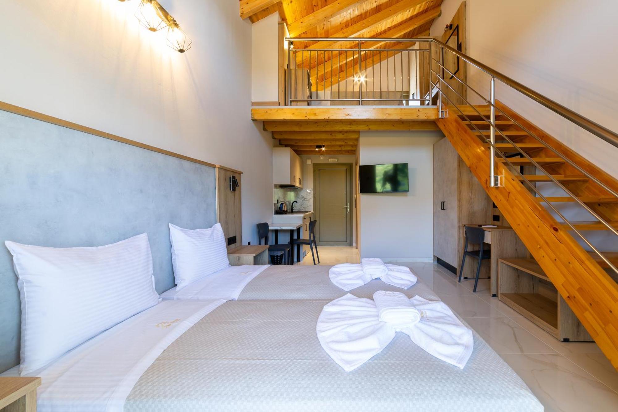 Sky View Kefalonia Hotel